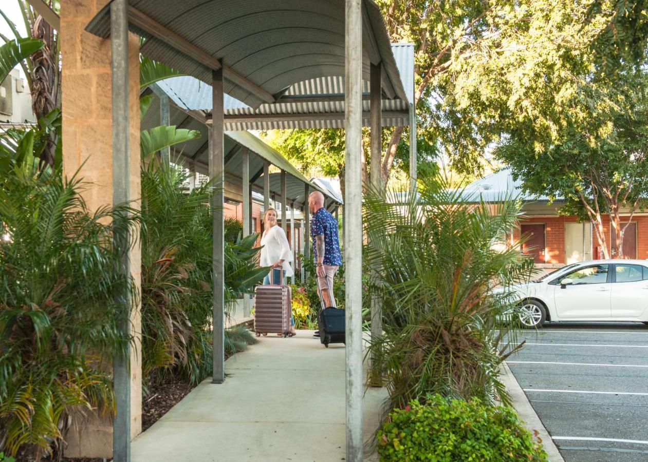 Strath Motel Strathalbyn Exterior photo