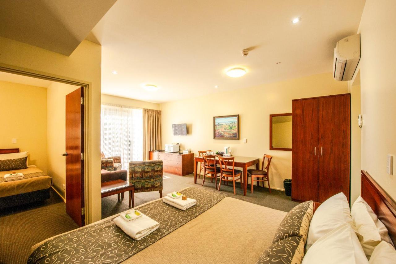 Strath Motel Strathalbyn Exterior photo